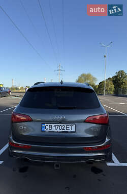 Внедорожник / Кроссовер Audi Q5 2016 в 