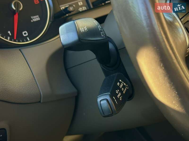 Позашляховик / Кросовер Audi Q5 2016 в Львові