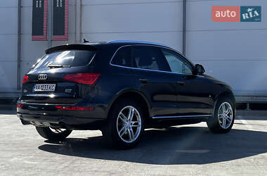 Внедорожник / Кроссовер Audi Q5 2015 в 