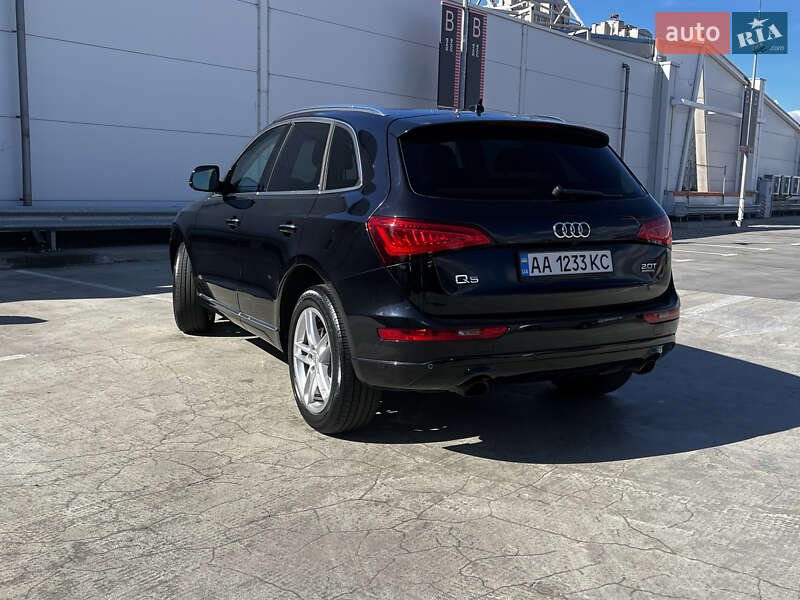 Позашляховик / Кросовер Audi Q5 2015 в Києві