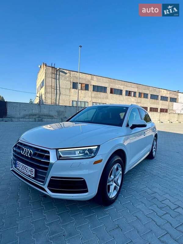 Внедорожник / Кроссовер Audi Q5 2019 в Тернополе фото 2 Внедорожник / Кроссовер Audi Q5 2019 в Тернополе