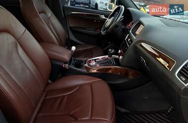 Внедорожник / Кроссовер Audi Q5 2015 в 