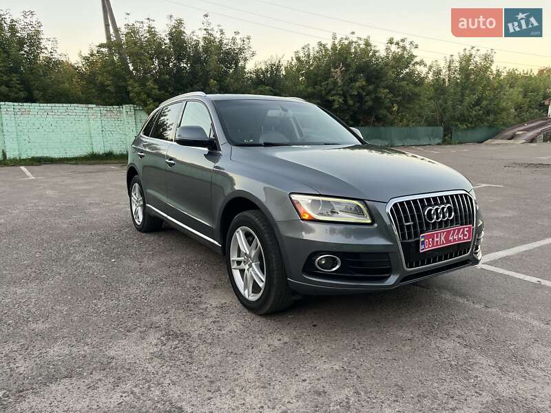 Позашляховик / Кросовер Audi Q5 2015 в Дубні