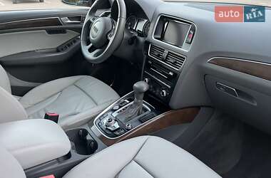 Внедорожник / Кроссовер Audi Q5 2015 в 