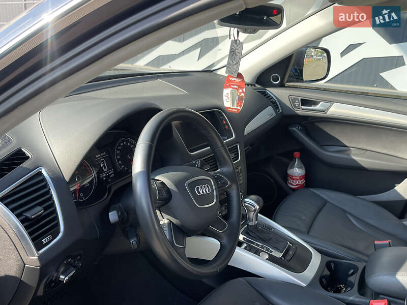 Внедорожник / Кроссовер Audi Q5 2013 в Стрые