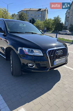 Внедорожник / Кроссовер Audi Q5 2015 в 