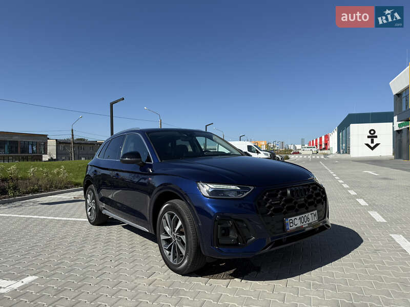 Внедорожник / Кроссовер Audi Q5 2022 в Львове