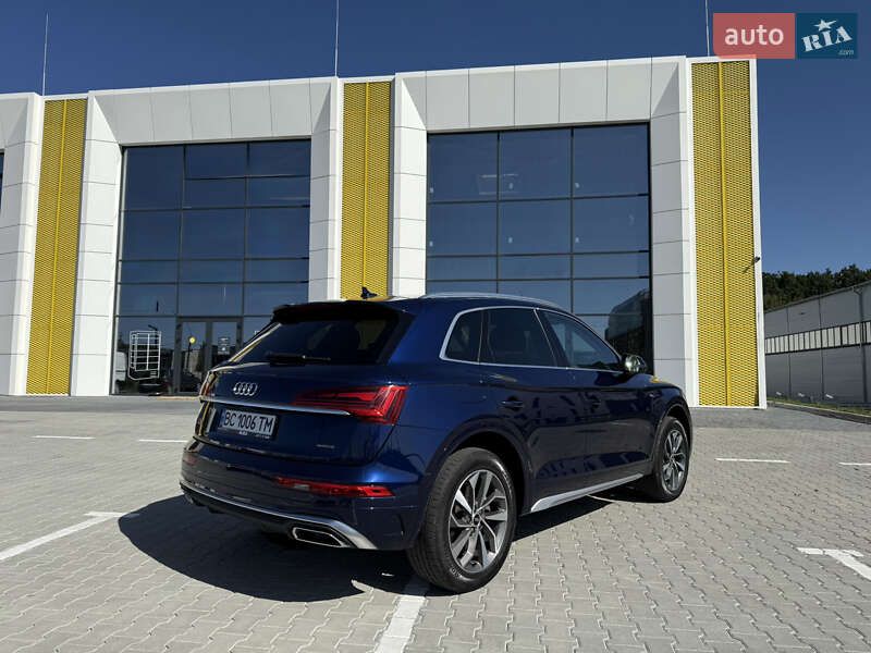 Внедорожник / Кроссовер Audi Q5 2022 в Львове