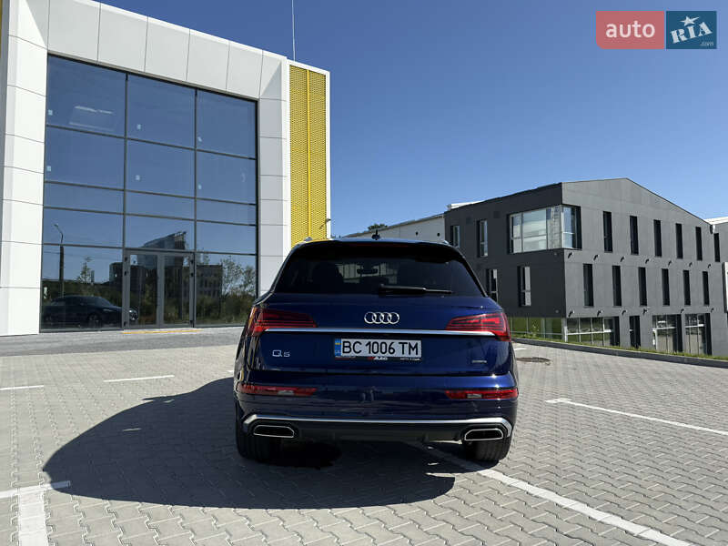 Внедорожник / Кроссовер Audi Q5 2022 в Львове