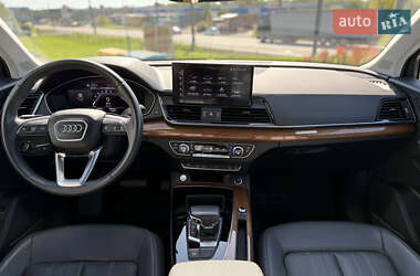 Позашляховик / Кросовер Audi Q5 2022 в 