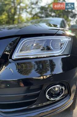 Позашляховик / Кросовер Audi Q5 2015 в 