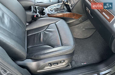 Внедорожник / Кроссовер Audi Q5 2011 в 