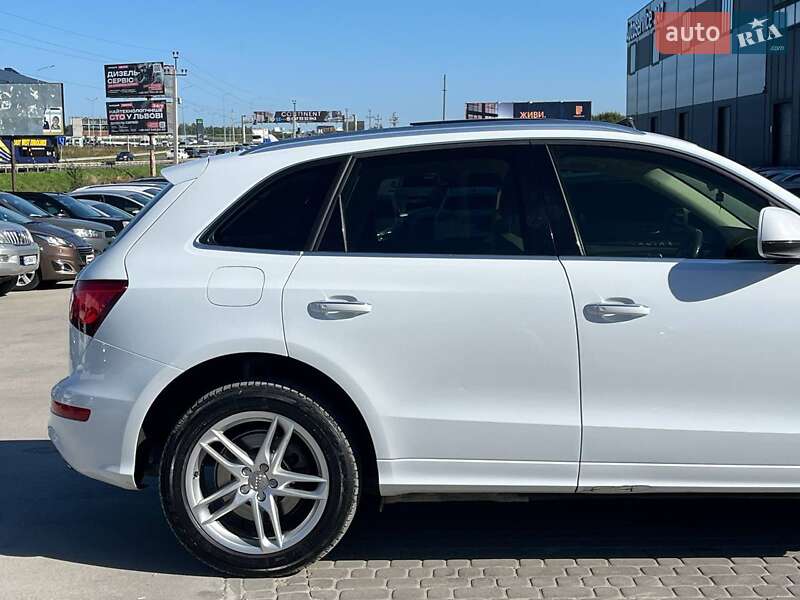 Позашляховик / Кросовер Audi Q5 2014 в Львові