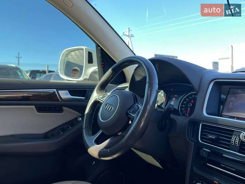 Позашляховик / Кросовер Audi Q5 2014 в Львові
