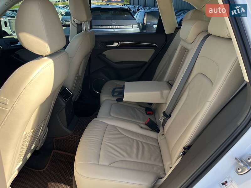 Позашляховик / Кросовер Audi Q5 2014 в Львові