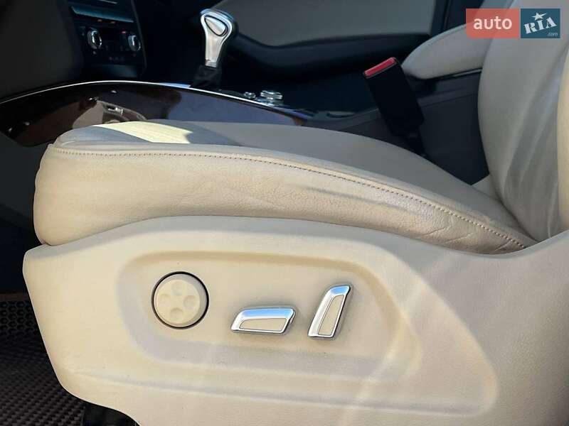Позашляховик / Кросовер Audi Q5 2014 в Львові