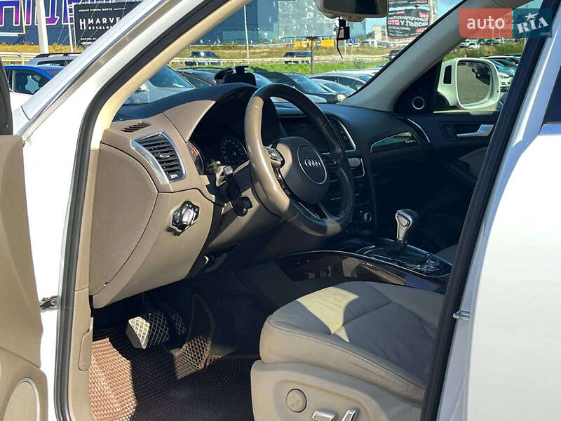 Позашляховик / Кросовер Audi Q5 2014 в Львові
