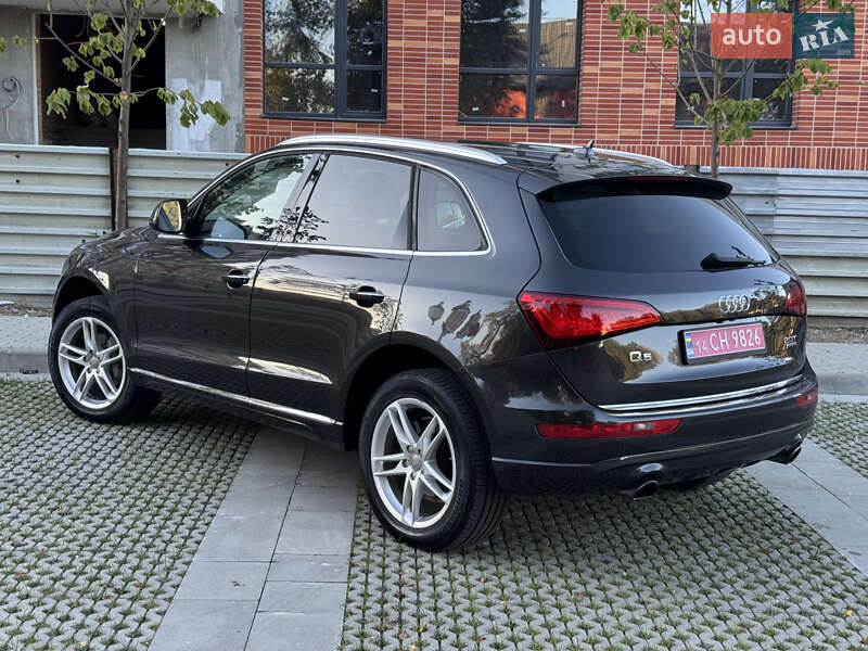 Позашляховик / Кросовер Audi Q5 2016 в Самборі