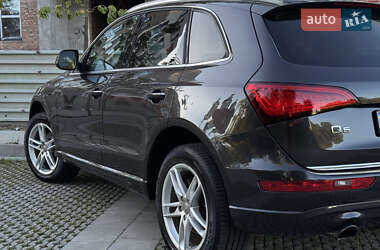 Внедорожник / Кроссовер Audi Q5 2016 в 