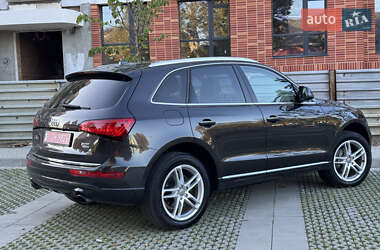 Внедорожник / Кроссовер Audi Q5 2016 в 