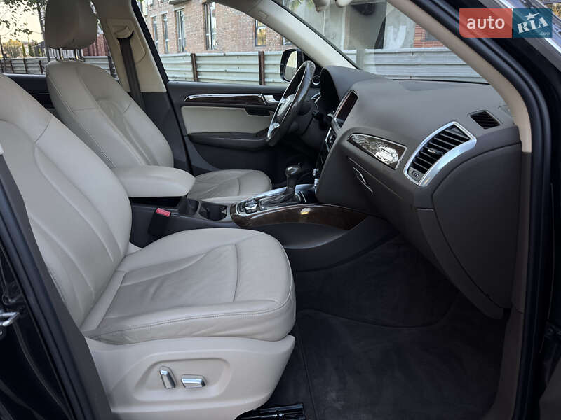 Позашляховик / Кросовер Audi Q5 2016 в Самборі
