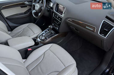 Внедорожник / Кроссовер Audi Q5 2016 в 