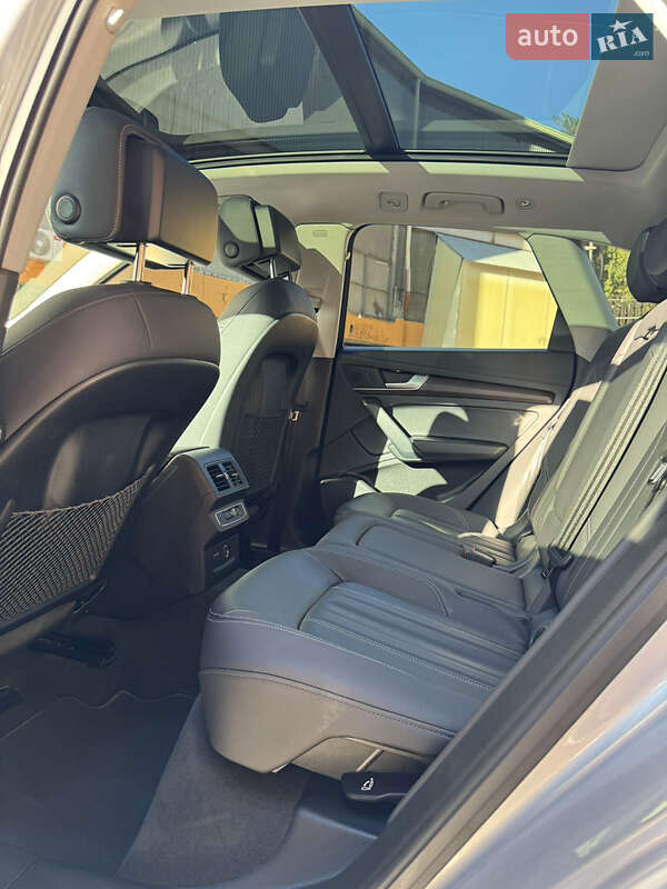 Позашляховик / Кросовер Audi Q5 2022 в Одесі