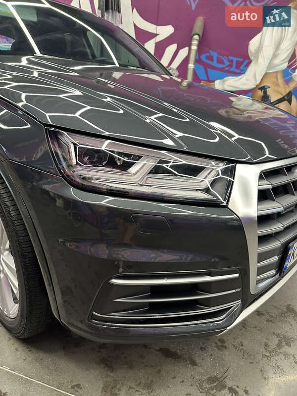 Внедорожник / Кроссовер Audi Q5 2019 в Киеве