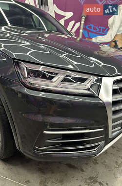 Внедорожник / Кроссовер Audi Q5 2019 в 