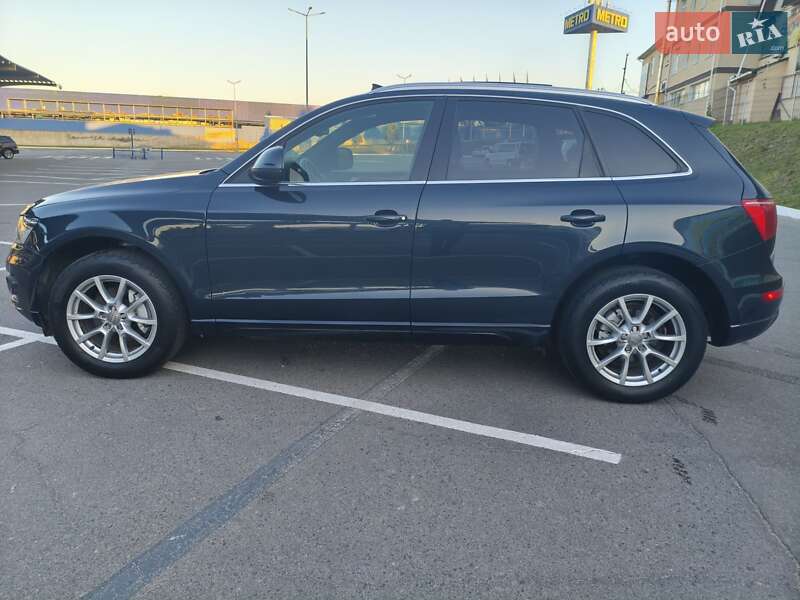 Позашляховик / Кросовер Audi Q5 2012 в Вінниці