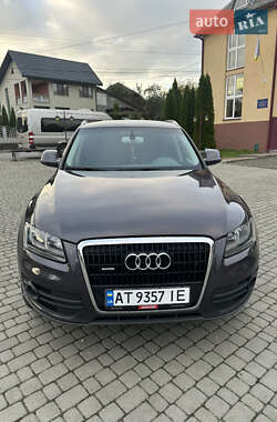 Внедорожник / Кроссовер Audi Q5 2010 в 