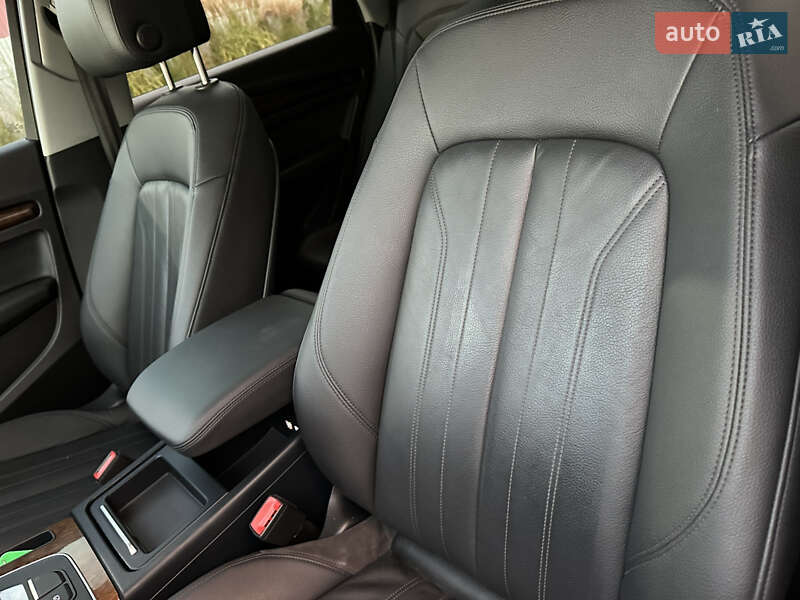 Внедорожник / Кроссовер Audi Q5 2016 в Луцке