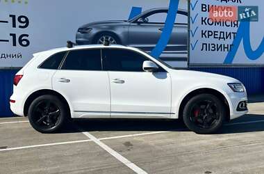 Внедорожник / Кроссовер Audi Q5 2015 в 