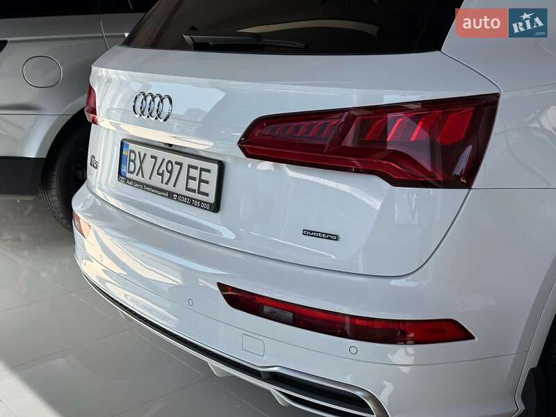 Внедорожник / Кроссовер Audi Q5 2017 в Хмельницком