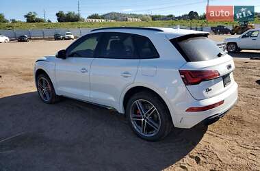 Внедорожник / Кроссовер Audi Q5 2024 в 
