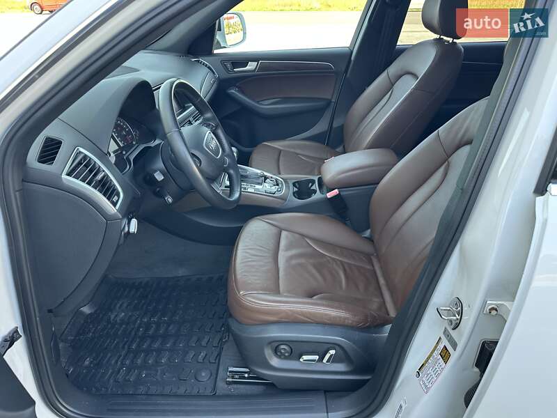 Позашляховик / Кросовер Audi Q5 2014 в Луцьку