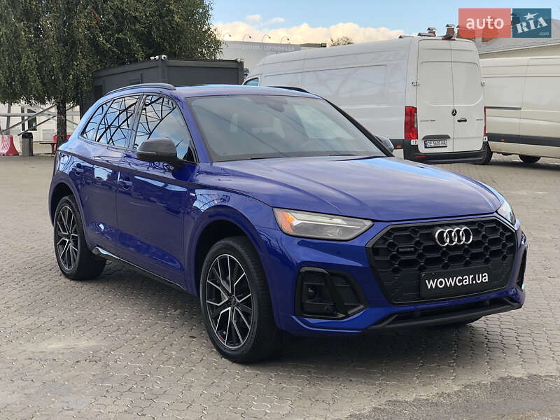 Внедорожник / Кроссовер Audi Q5 2021 в Черновцах