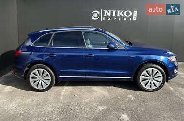 Внедорожник / Кроссовер Audi Q5 2012 в 