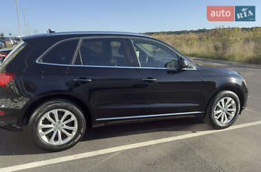 Позашляховик / Кросовер Audi Q5 2016 в 