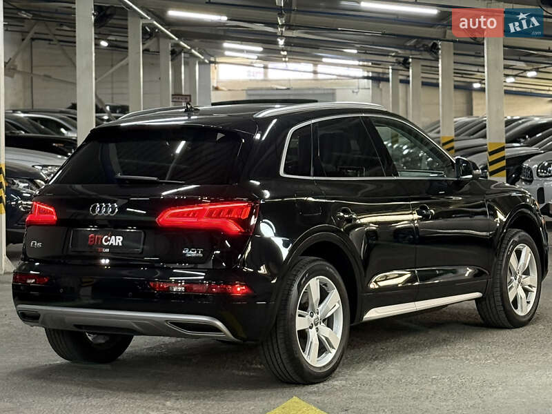 Внедорожник / Кроссовер Audi Q5 2018 в Одессе