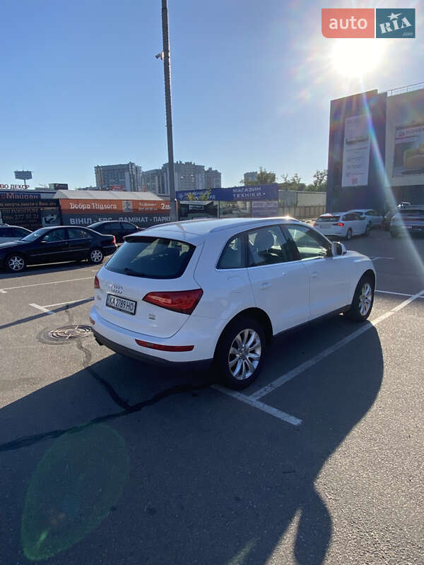 Позашляховик / Кросовер Audi Q5 2014 в Києві