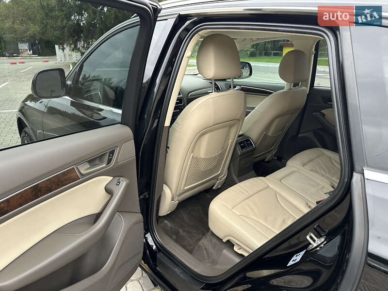 Внедорожник / Кроссовер Audi Q5 2014 в Луцке