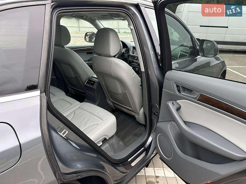 Внедорожник / Кроссовер Audi Q5 2016 в Луцке