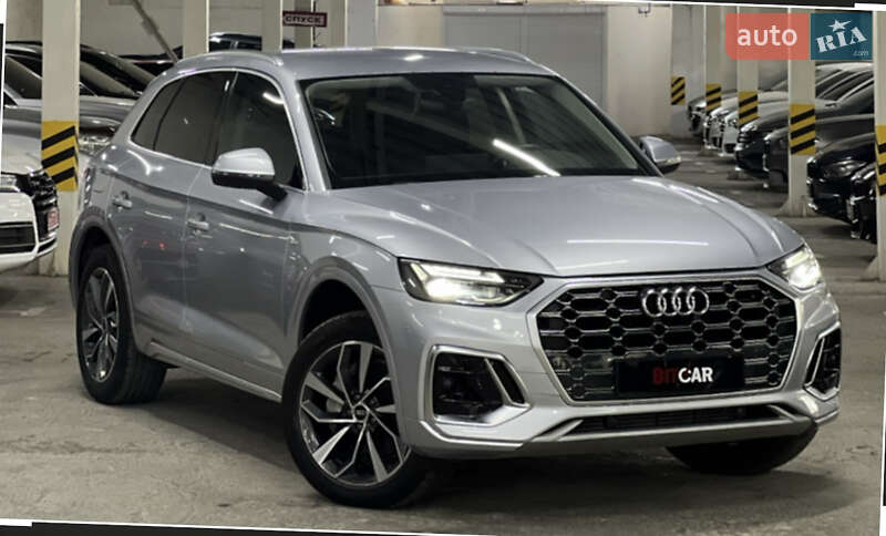 Внедорожник / Кроссовер Audi Q5 2022 в Одессе