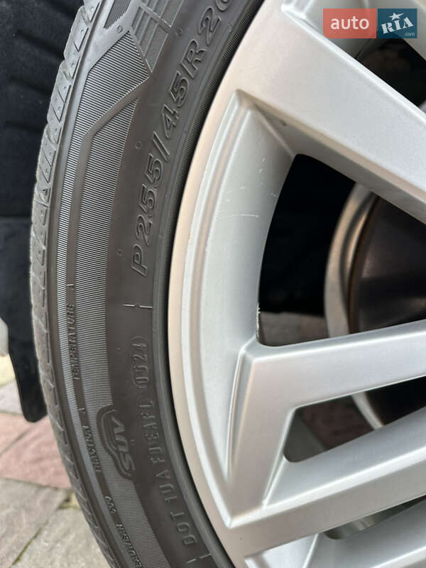 Внедорожник / Кроссовер Audi Q5 2018 в Вараше