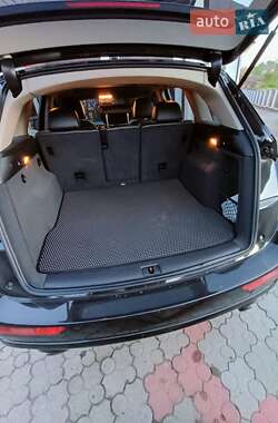 Внедорожник / Кроссовер Audi Q5 2011 в 