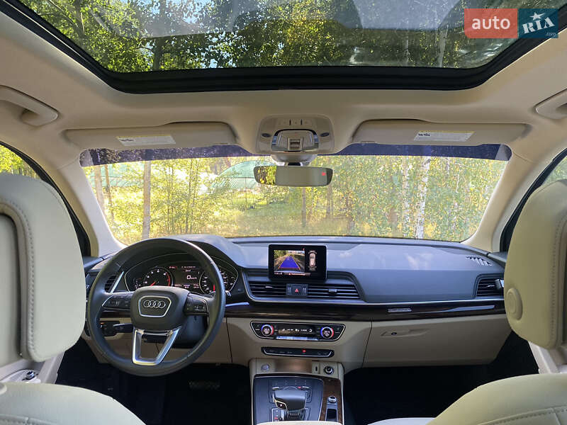 Внедорожник / Кроссовер Audi Q5 2020 в Василькове