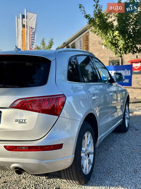 Внедорожник / Кроссовер Audi Q5 2010 в Виннице