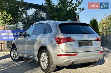 Позашляховик / Кросовер Audi Q5 2010 в 