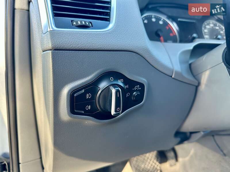 Внедорожник / Кроссовер Audi Q5 2010 в Виннице